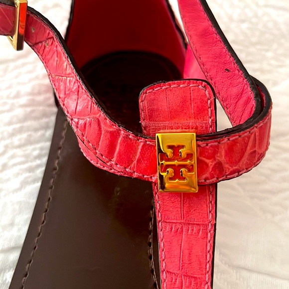 Tory Burch pink crocodile sandals size 7 - Picture 3 of 6